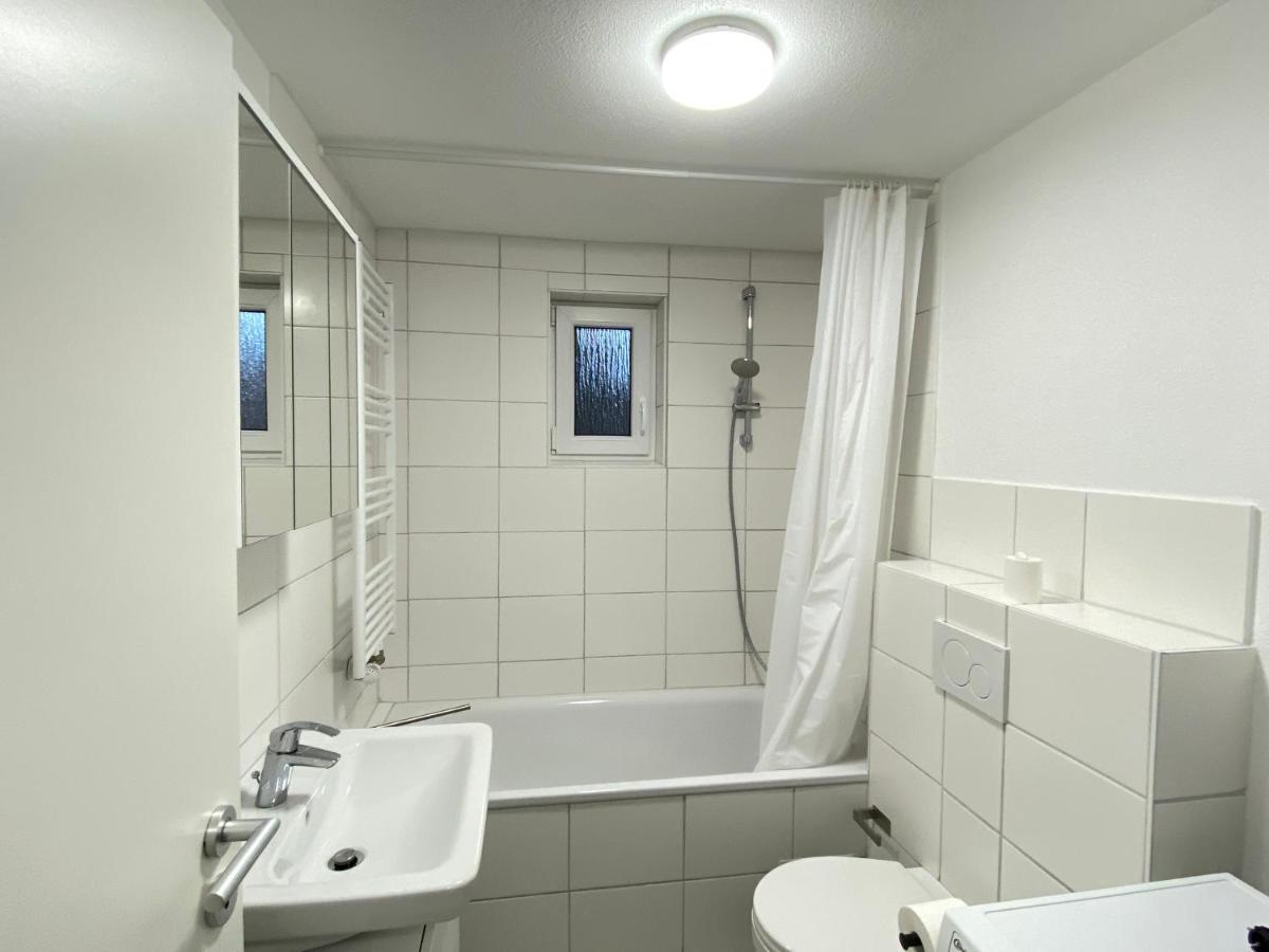 Luxomes: Design - Private Parking - 4 People Apartment Ingolstadt